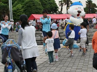 親子でほほえみ体操