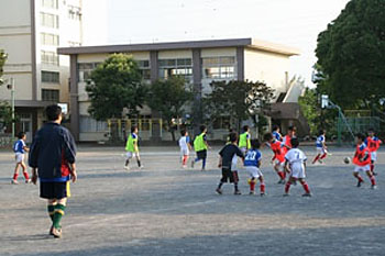 特定非営利活動法人 かながわクラブ