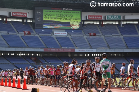 アンカー 日産スタジアム サイクルパークフェスティバル 横浜スポーツ情報サイト ハマスポ