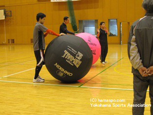 神奈川区さわやかスポーツ普及委員会　キンボール講習会
