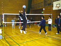 Soft Volleyball Using a Soft Rubber Ball That Won't Hurt Players