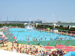 Honmoku Shimin Pool