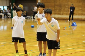 子どもたちも真剣勝負