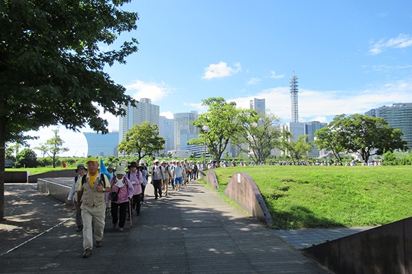 よこはまウォーキングポイント リーダー設置 横浜市神奈川スポーツセンター 公益財団法人横浜市スポーツ協会